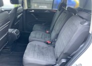 Volkswagen Touran 8