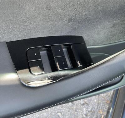 Tesla Model 3 11