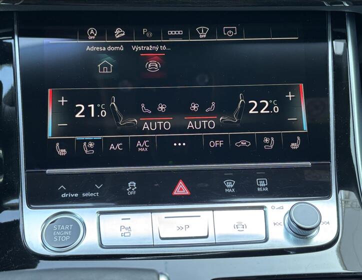 Audi Q8 46