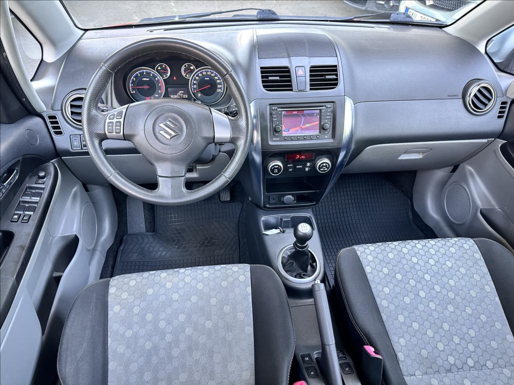 Suzuki SX4