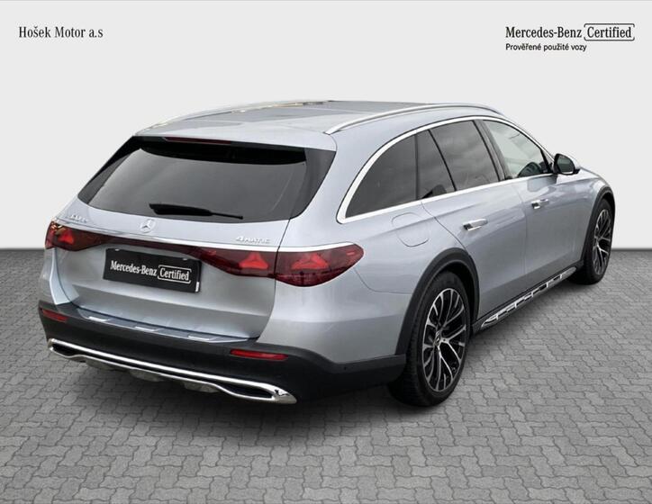 Mercedes-Benz Třídy E 5