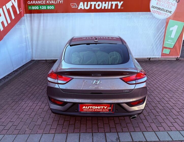 Hyundai i30 8