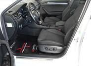 Škoda Superb 9