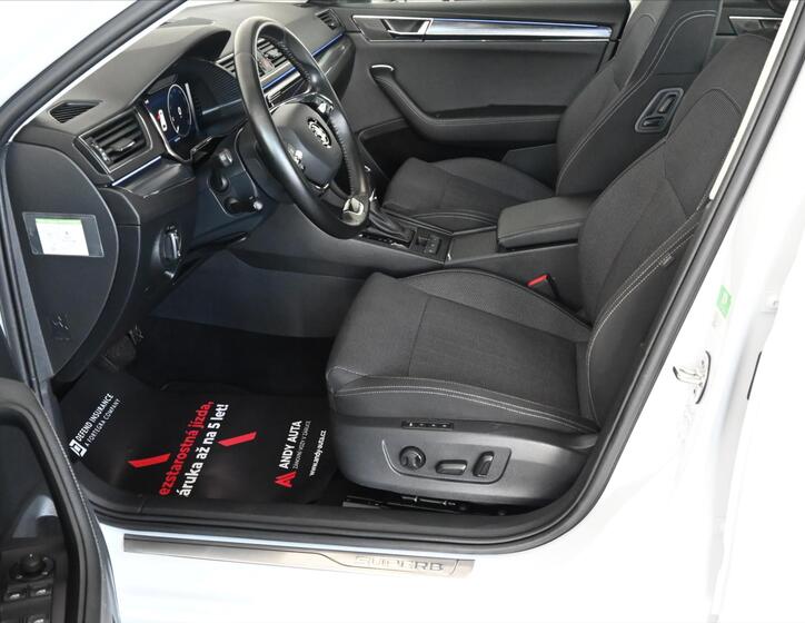Škoda Superb 9