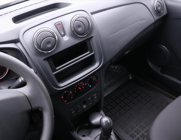 Dacia Sandero 19