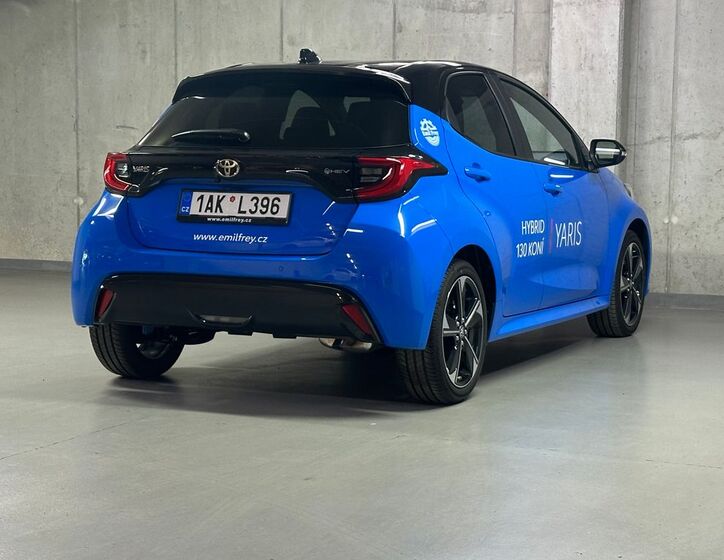 Toyota Yaris 5