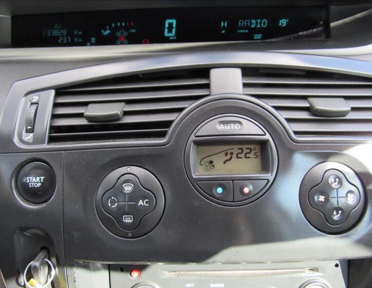 Renault Scénic 16