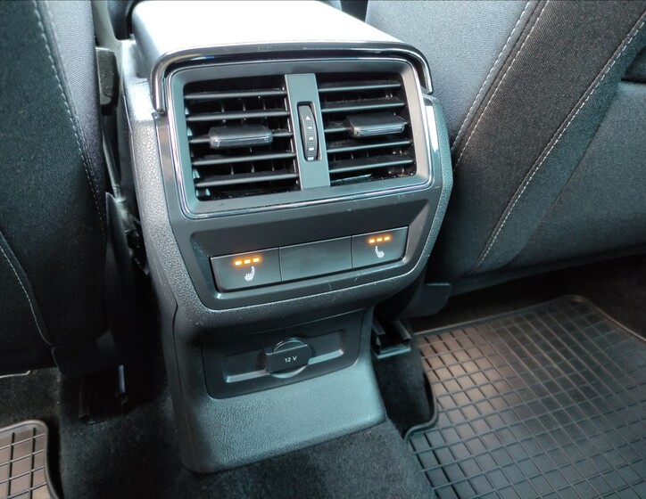 Škoda Karoq 9