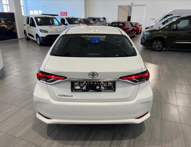Toyota Corolla 6