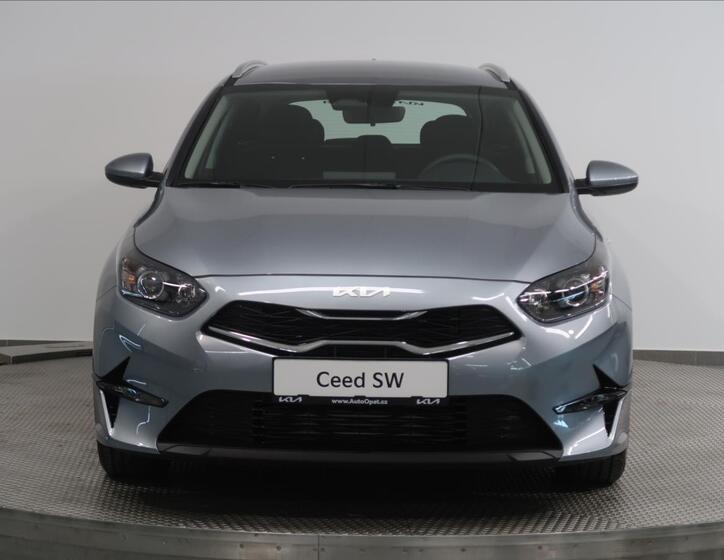 KIA Ceed 4