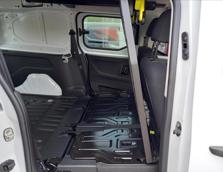 Toyota ProAce 11