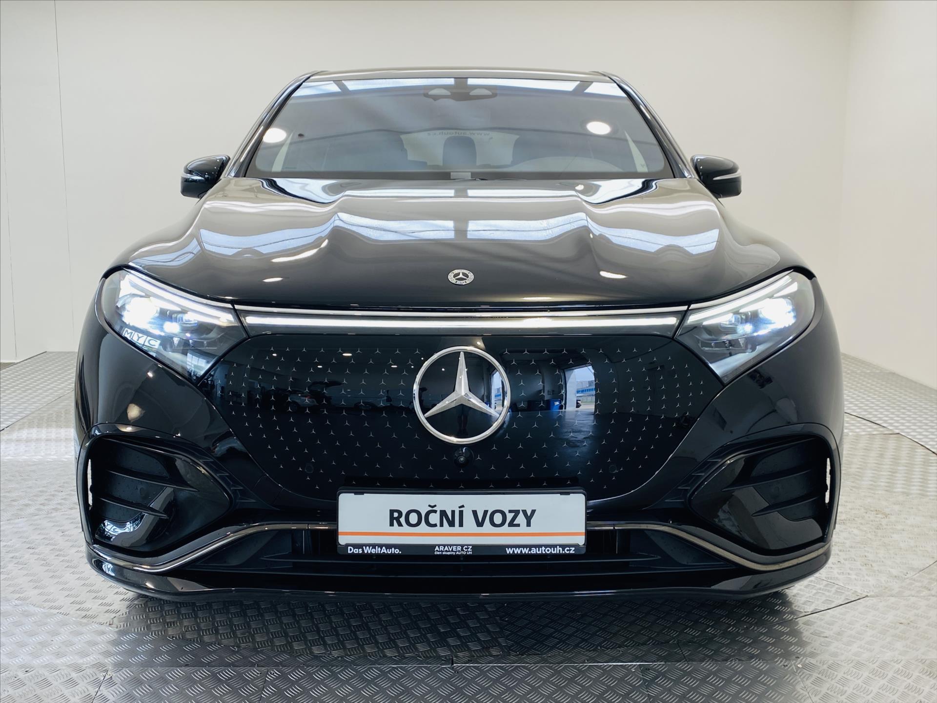 Mercedes-Benz EQS
