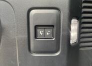 Land Rover Defender 68