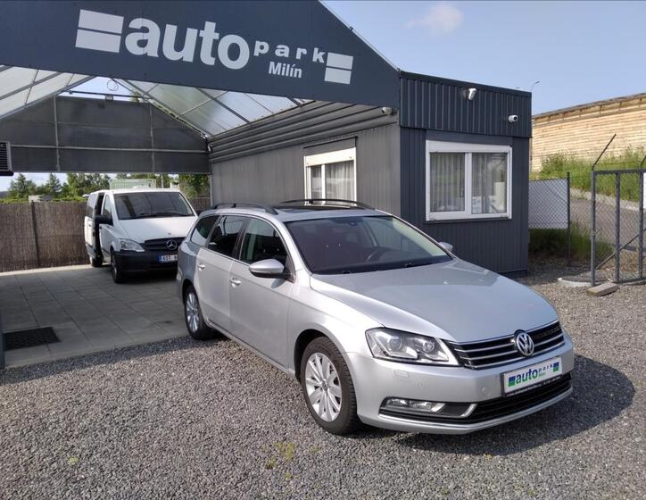 Volkswagen Passat 1