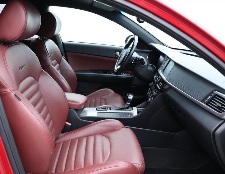 KIA Optima 13