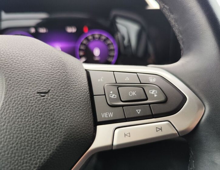 Volkswagen Golf 29