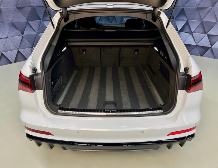 Audi S6 33