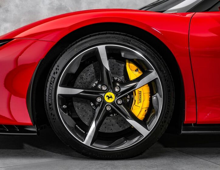 Ferrari SF90 2