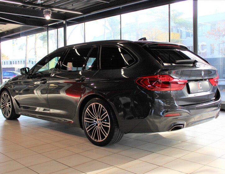 BMW Řada 5 4