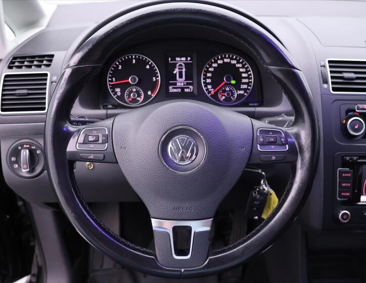 Volkswagen Touran 17