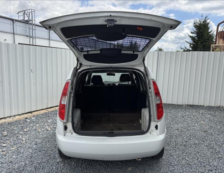 Škoda Praktik 12