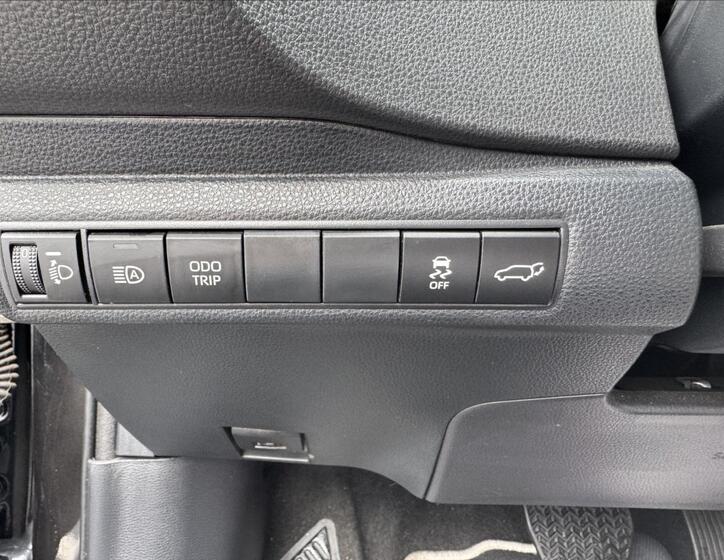 Toyota Corolla 17