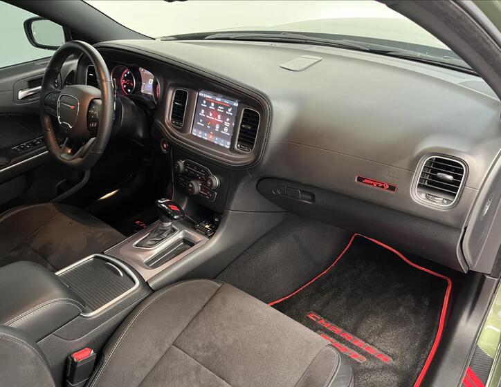 Dodge Charger 26