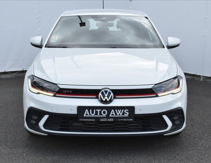 Volkswagen Polo 2