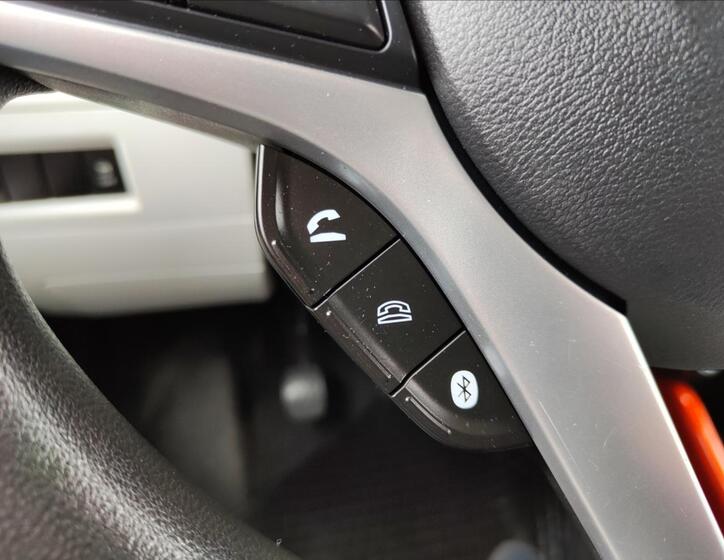 Suzuki Ignis 20