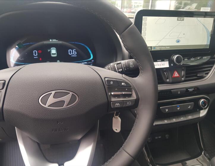Hyundai i30 6
