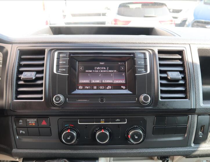 Volkswagen Transporter 14