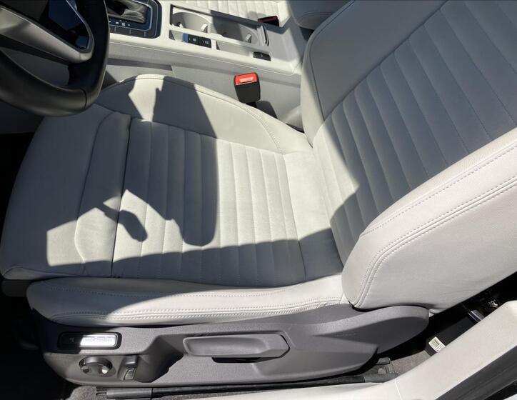 Volkswagen Passat 11