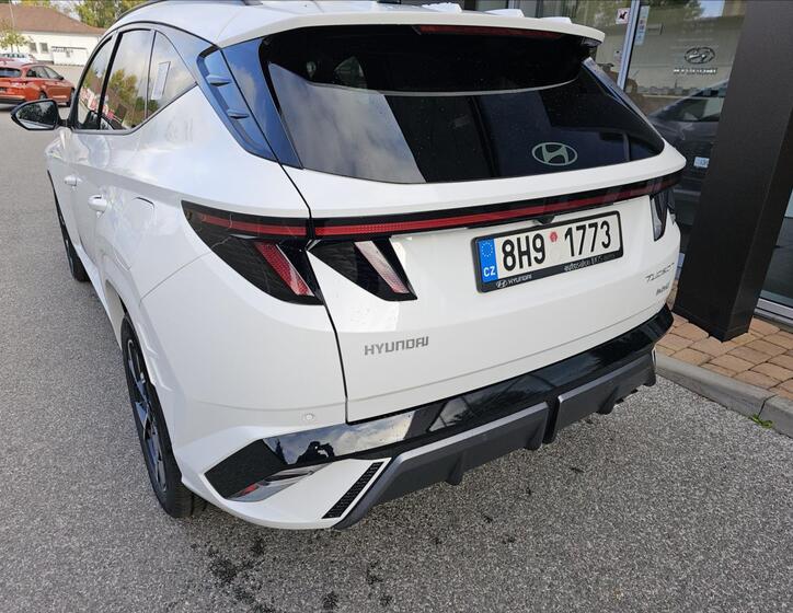 Hyundai Tucson 4