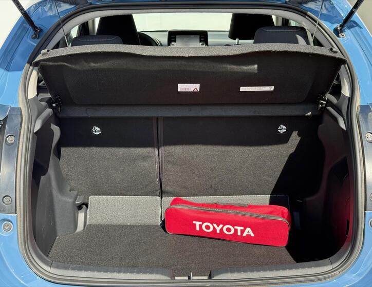 Toyota Yaris 18