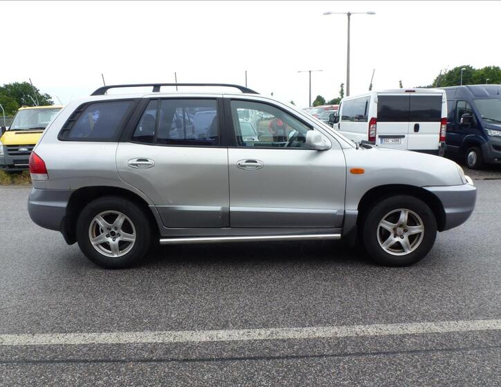 Hyundai Santa Fe 6