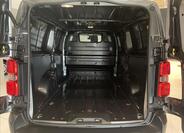 Toyota ProAce 9