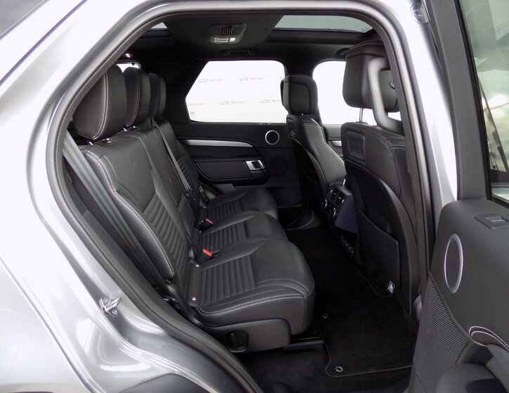 Land Rover Discovery 18