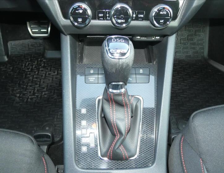Škoda Octavia 9