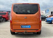 Ford Tourneo Custom 4