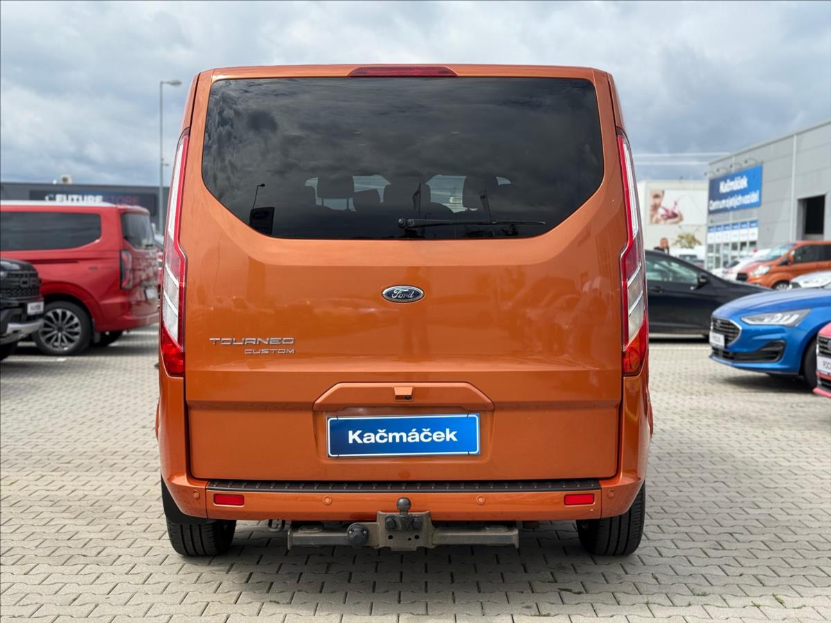 Ford Tourneo Custom
