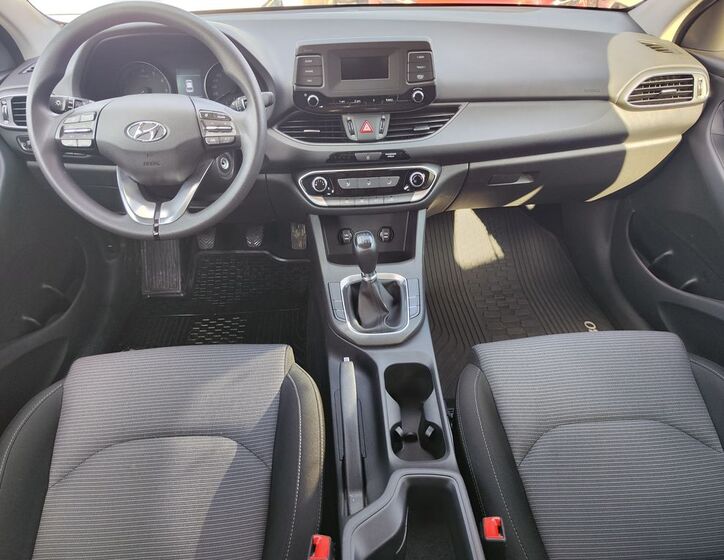 Hyundai i30 12