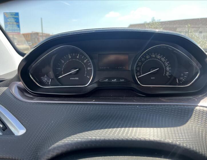 Peugeot 2008 27