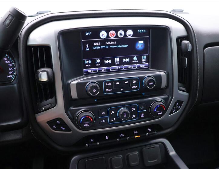 GMC Sierra 24