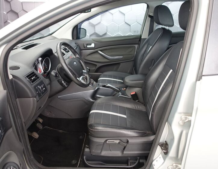 Ford Kuga 18