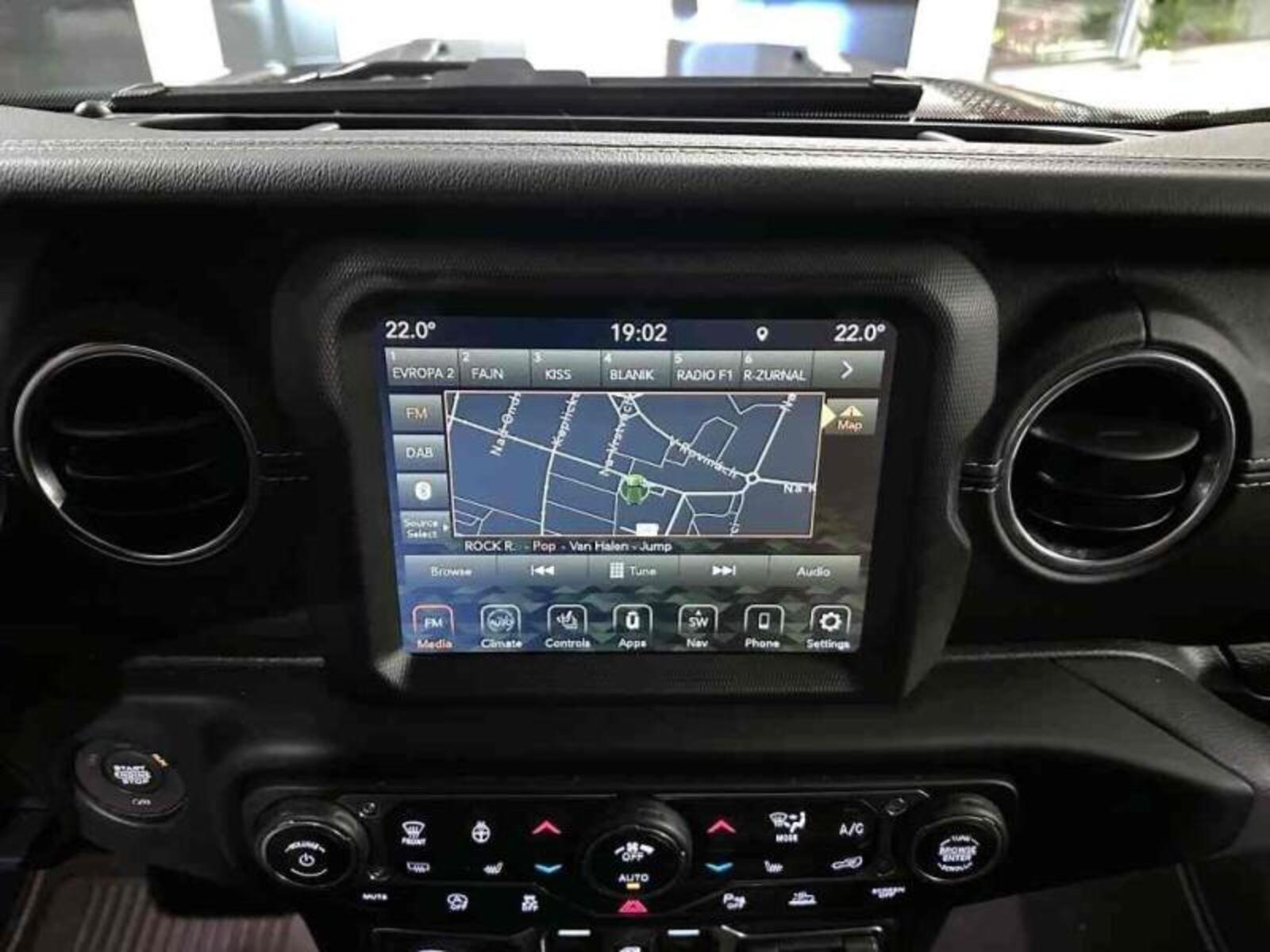 Jeep Wrangler 10