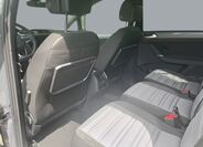 Volkswagen Touran 5