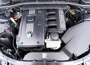 BMW Řada 3 18