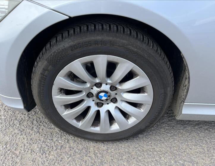 BMW Řada 3 38