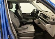 Volkswagen Caravelle 19
