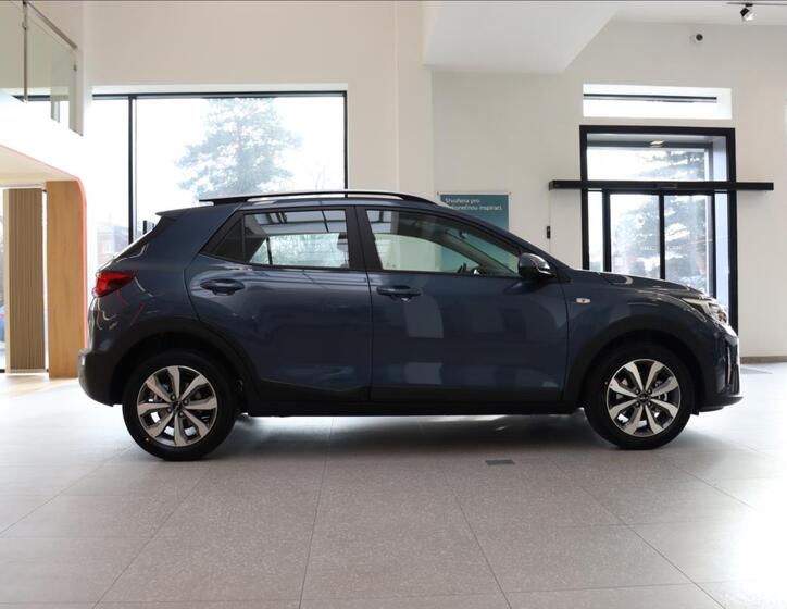 KIA Stonic 4